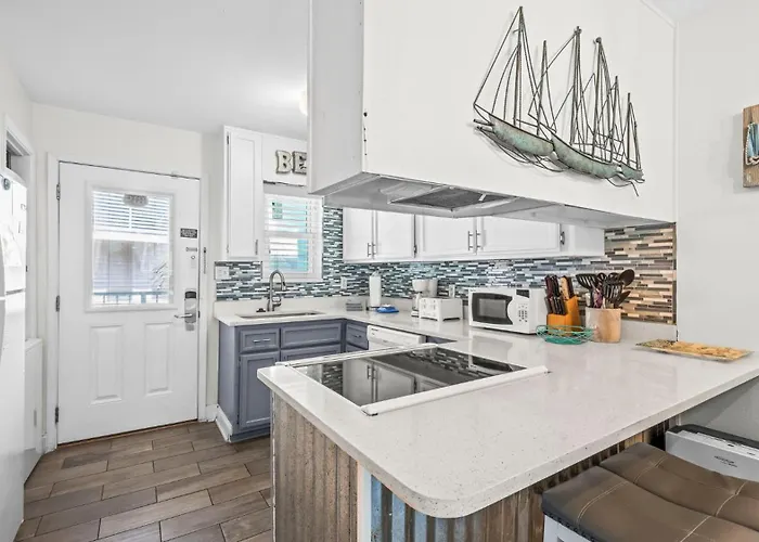 Harbor House B19 Holiday home
